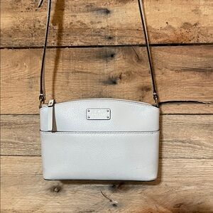 Kate Spade Classic light gray Crossbody Bag